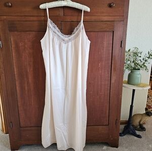 Colesce Couture Lace Trim Lingerie - Soft Pink